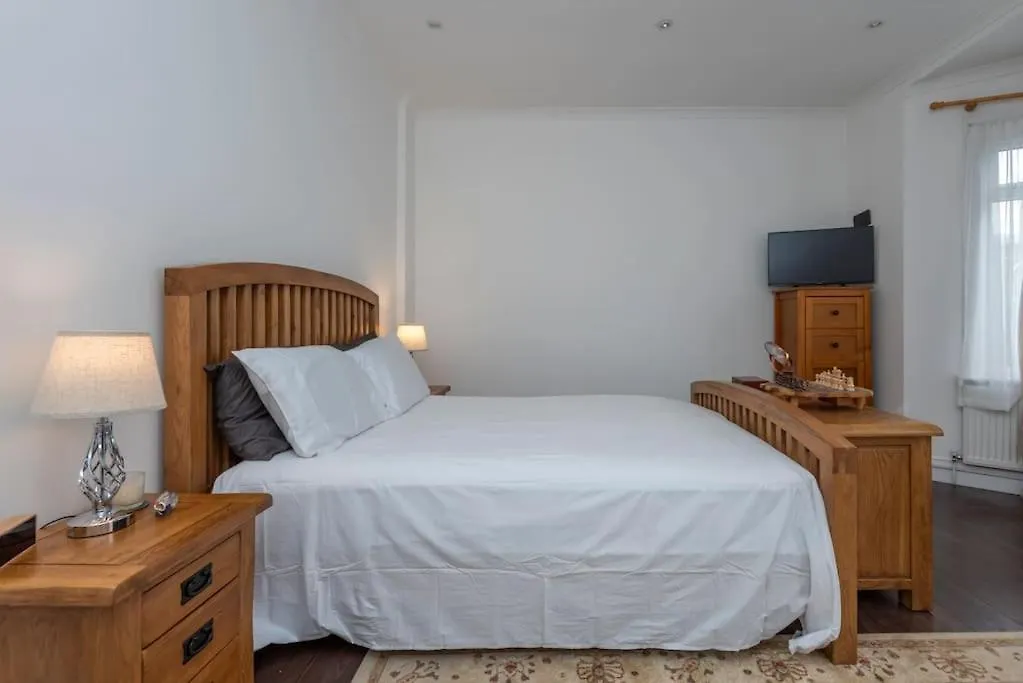 Stunning 3-Bed House Lägenhet London Storbritannien