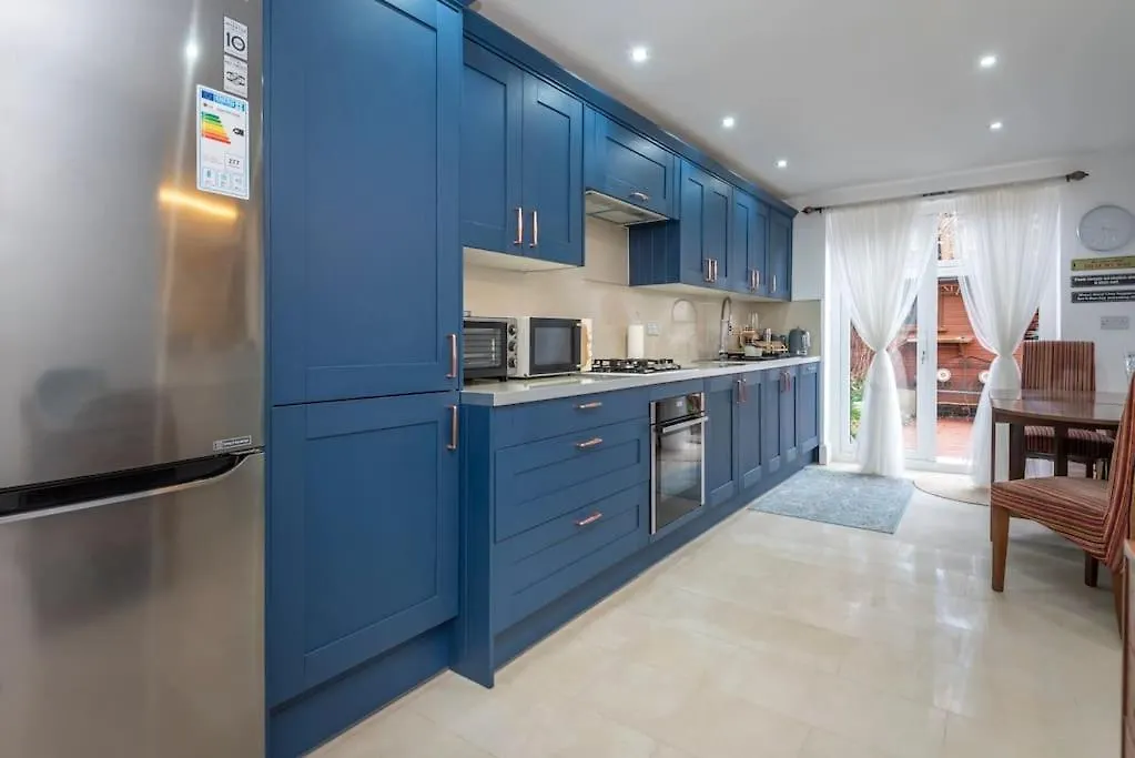 Stunning 3-Bed House Lägenhet London Storbritannien