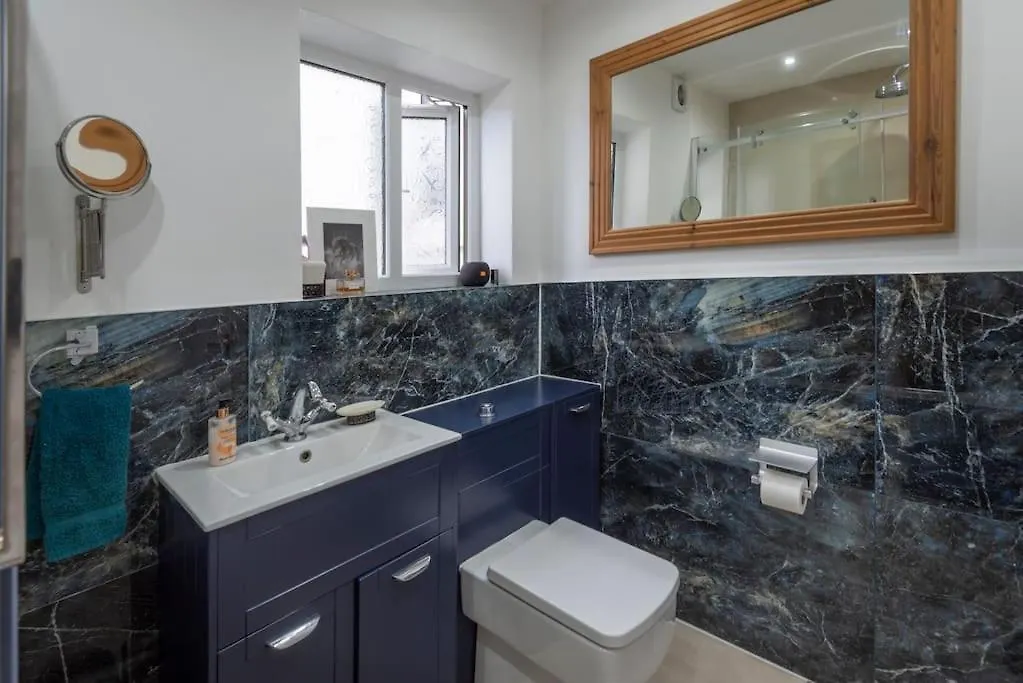 Stunning 3-Bed House Lägenhet London 0*,  Storbritannien